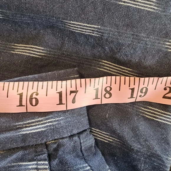 Old Navy Mens Ultimate Slim Blue W/White Heather Wave Design Linen Shorts Sz 33 - Picture 14 of 14